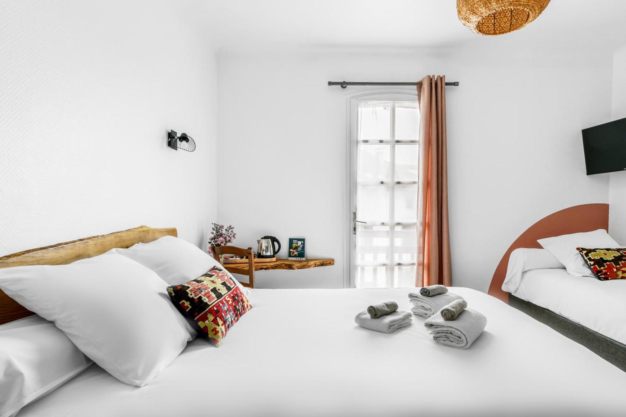 Logis Hotel Restaurant Espelletenia Larceveau-Arros-Cibits エクステリア 写真